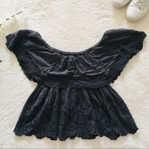 $5 W/ BUNDLE American Eagle Off The Shoulder Top